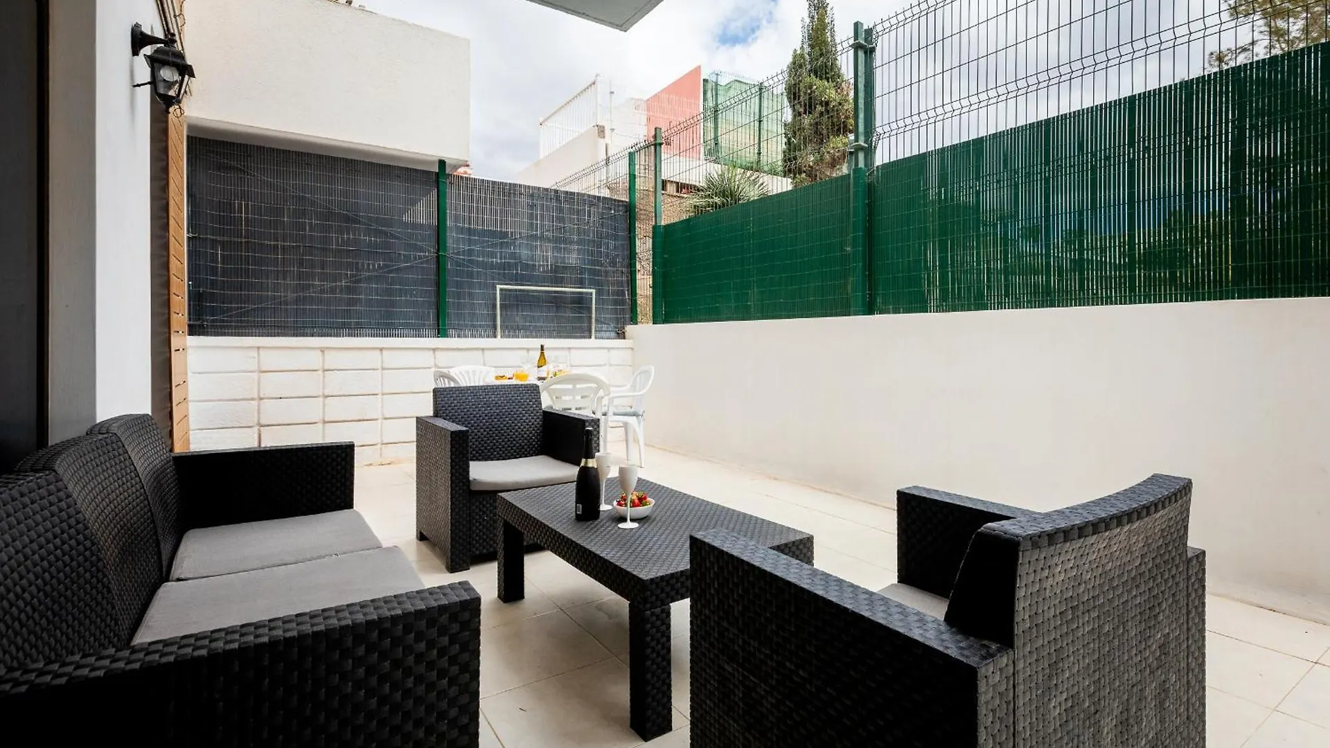 Sun & Fun Central Stay In Playa De Las Americas Плая-де-лас-Америкас
