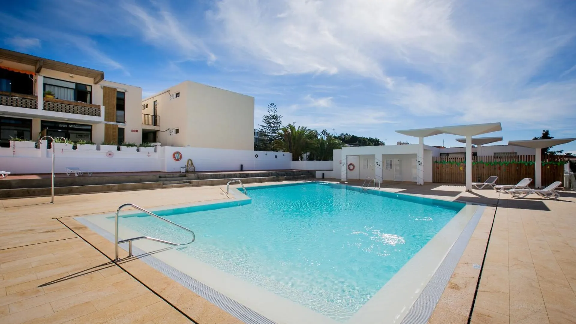 Sun & Fun Central Stay In Playa De Las Americas 0*, Плая-де-лас-Америкас